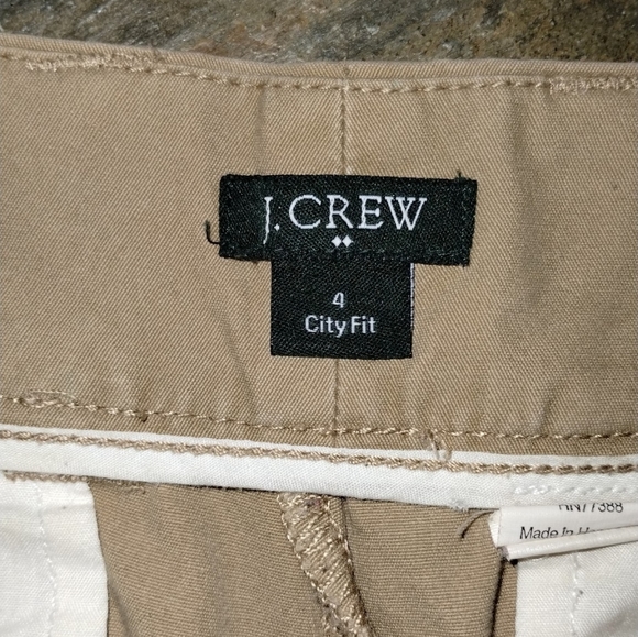 J. Crew Shorts Size 4 - Picture 2 of 2